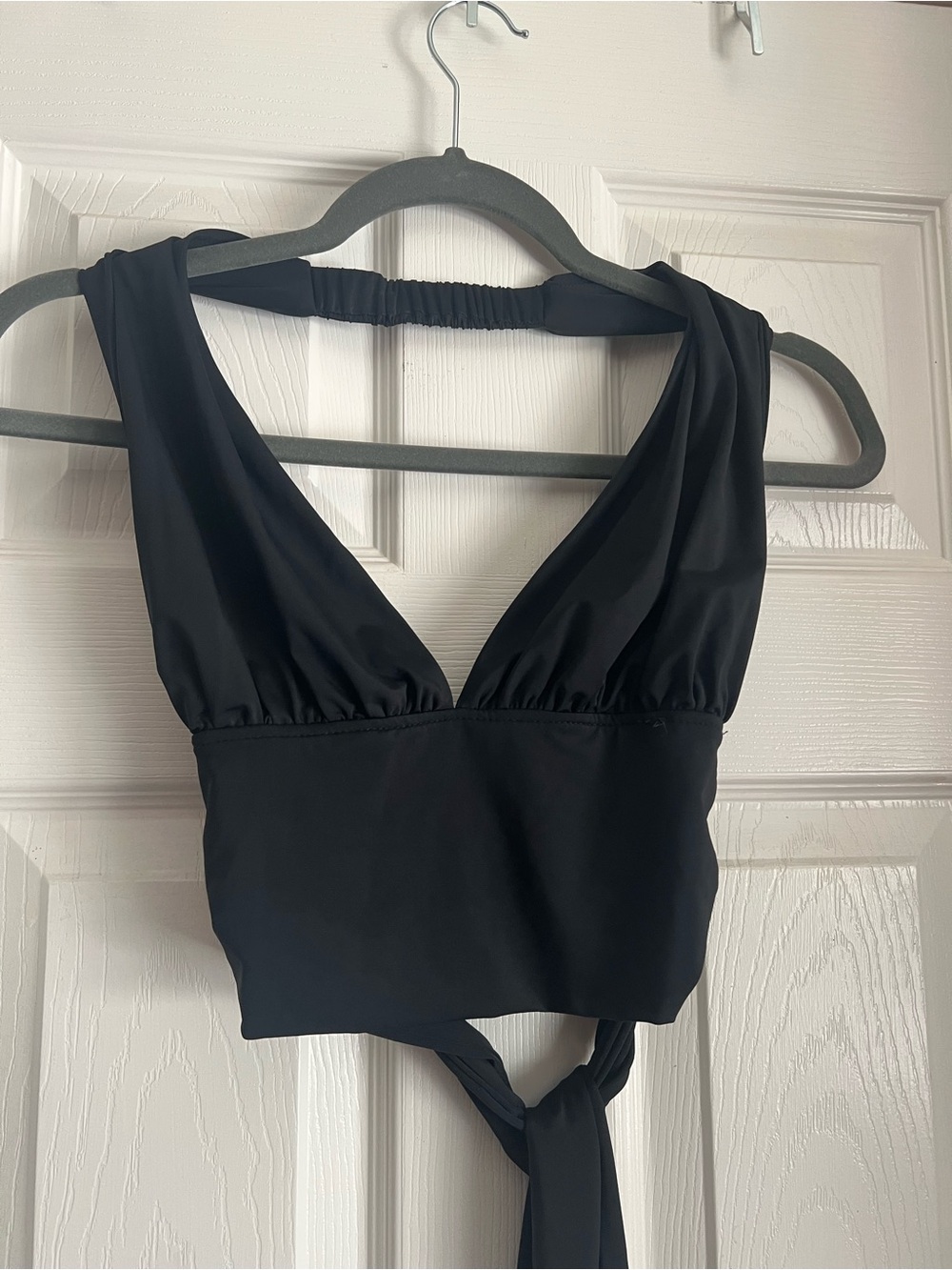 Better Be Black V-Neck Tie-Back Crop Cami